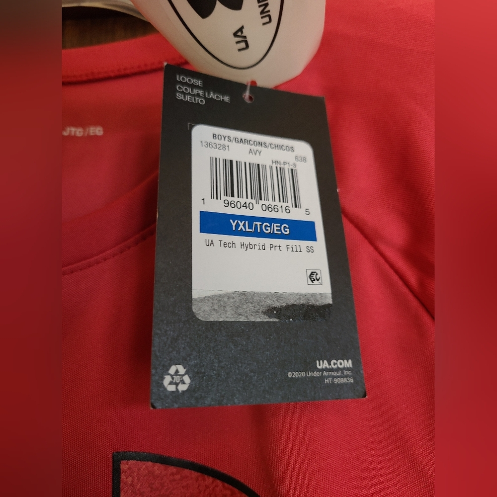 NWT! Boys Under Armour tshirt - Picture 5 of 6